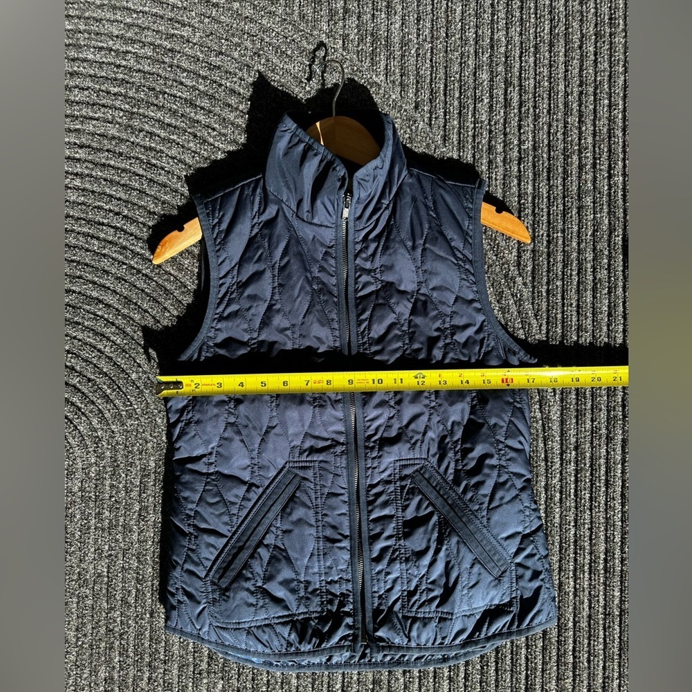 Old Navy Dark Blue Navy Quilted Vest Equestrian Quiet Luxury Coast Lake XS - Picture 7 of 9